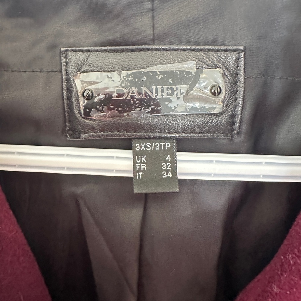 Danier Wool Leather Maroon Black Trench Coat Size 3XS Women’s - Picture 12 of 14